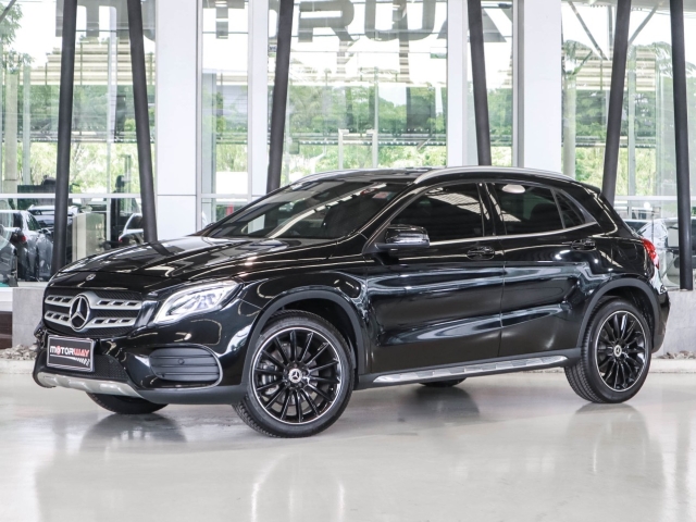 MERCEDES-BENZ GLA-CLASS W156 (ปี14-19) GLA 250 AMG Dynamic AT ปี 2018 ราคา 1,090,000.- (#59905PF0601)