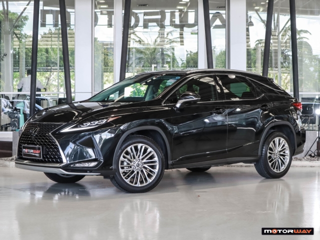 LEXUS RX 300 โฉมปี (19-23) 2.0 Premium AT ปี 2020 ราคา 2,999,000.- (#59905RG2802)