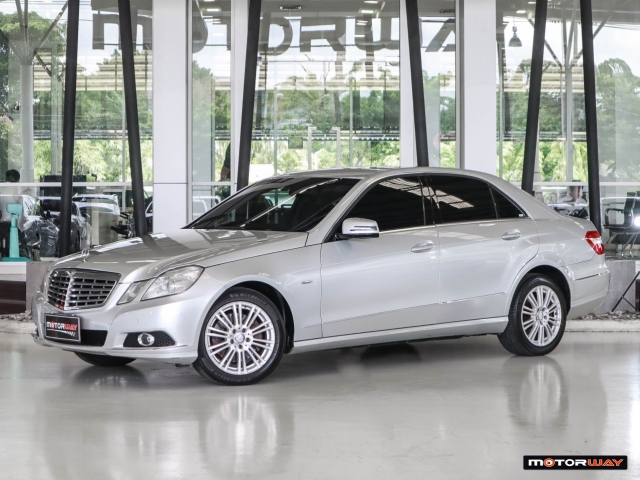 MERCEDES-BENZ E-CLASS W212 (ปี09-12) E 250cdi Elegance AT ปี 2010 ราคา 590,000.- (#59905RM0305)