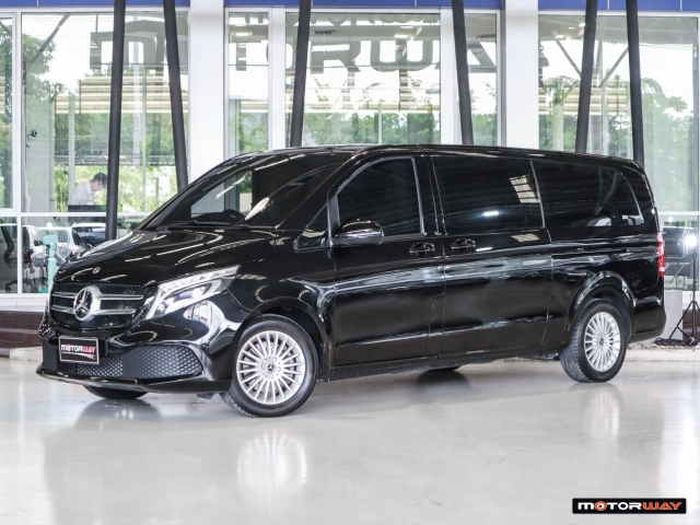 MERCEDES-BENZ V-CLASS W447 (ปี14-ปัจจุบัน) V 250d Luxury AT ปี 2023 ราคา 2,980,000.- (#59905RM1002)