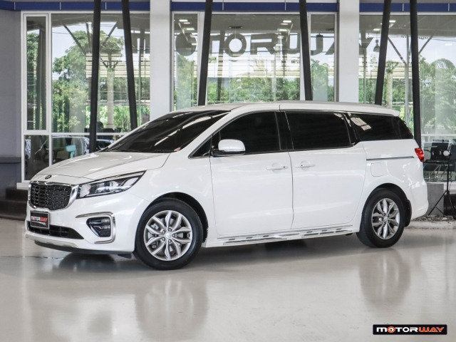 KIA GRAND CARNIVAL โฉมปี (14-21) 2.2 EX AT ปี 2021 ราคา 1,190,000.- (#59905RM1702)