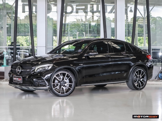 MERCEDES-BENZ GLC-CLASS W 253 (ปี15-18) AMG GLC 43 4MATIC Coupe AT4WD. ปี 2019 ราคา 2,250,000.- (#59905RM2303)