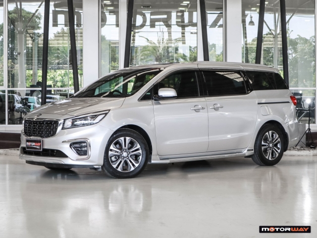 KIA GRAND CARNIVAL โฉมปี (14-21) 2.2 SXL AT ปี 2019 ราคา 1,280,000.- (#59905RP0402)